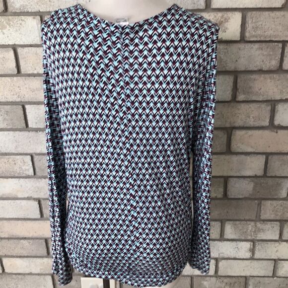 3for$20 blouse small - Picture 3 of 4